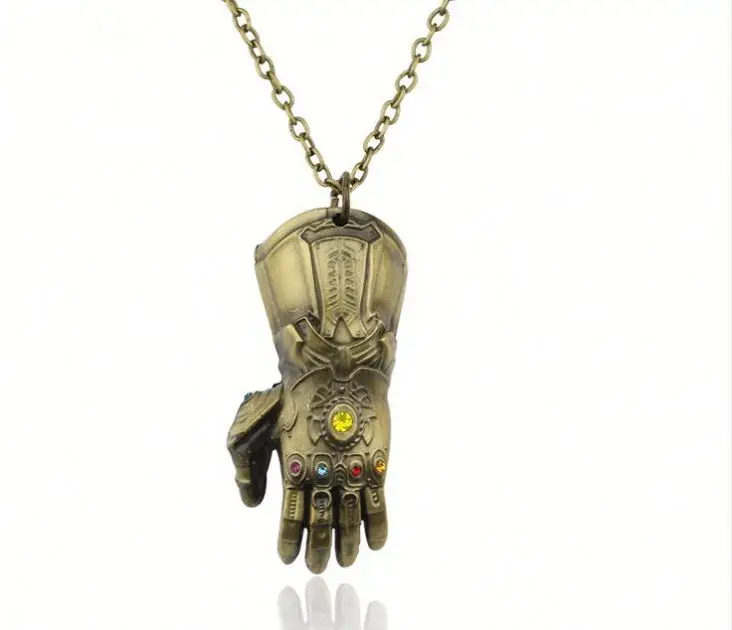 

Avengers 3 Thanos Necklace Infinity Gauntlet Class of Infinite Power Chaveiro Men Necklace Holder Souvenir Jewelry