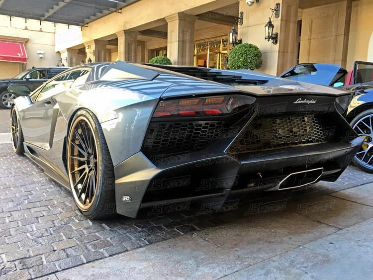 Lp720 Style Glass Fiber Rear Bumper For Lambo Aventador Lp720 Lp700 ...