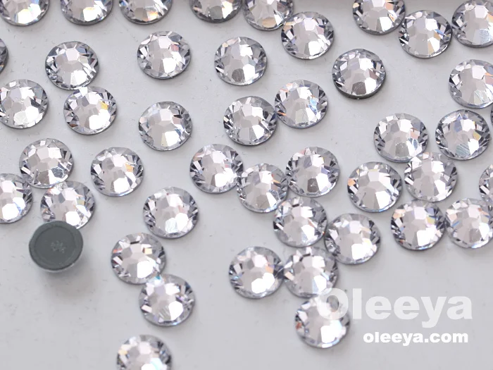 Wholesale 16 Cut Facets Loose Gemstones Glass 10SS Crystal Hot Fix Rhinestones With German Glue for Rhinestone Motif