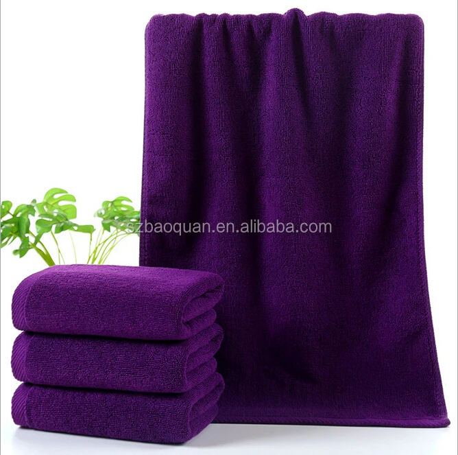Фиолетовое полотенце. Сиреневое полотенце. Лиловое полотенце. Полотенце сиреневое махровое. Наборы полотенец фиолетовые.