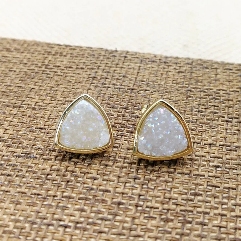 

White Trillion Druzy Quartz Natural Stone Stud Earrings Women Opal White Wholesale Drusy Simple Earring Jewelry, White druzy stud