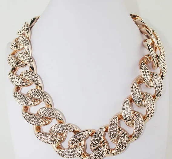 

Queena Hot Celebrity Women Fashion Jewelry Chunky Acrylic Thick Chain Necklace, Gold,silver,rose golden