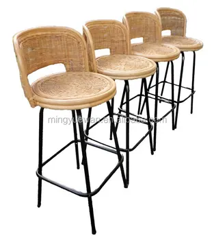 China Fabrikant Vintage Rotan Bamboe Houten Stoel Barkruk China Fabrikant Vintage Rotan Bamboe Houten Stoel Barkruk