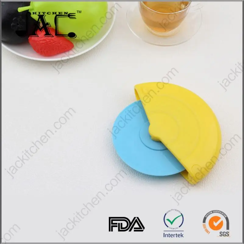 Custom Pizza Cutter With Finger Guard
