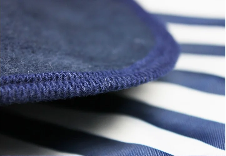 2018 Plastic Backed Picnic Blankets Wholesale Waterproof Foldable Buy