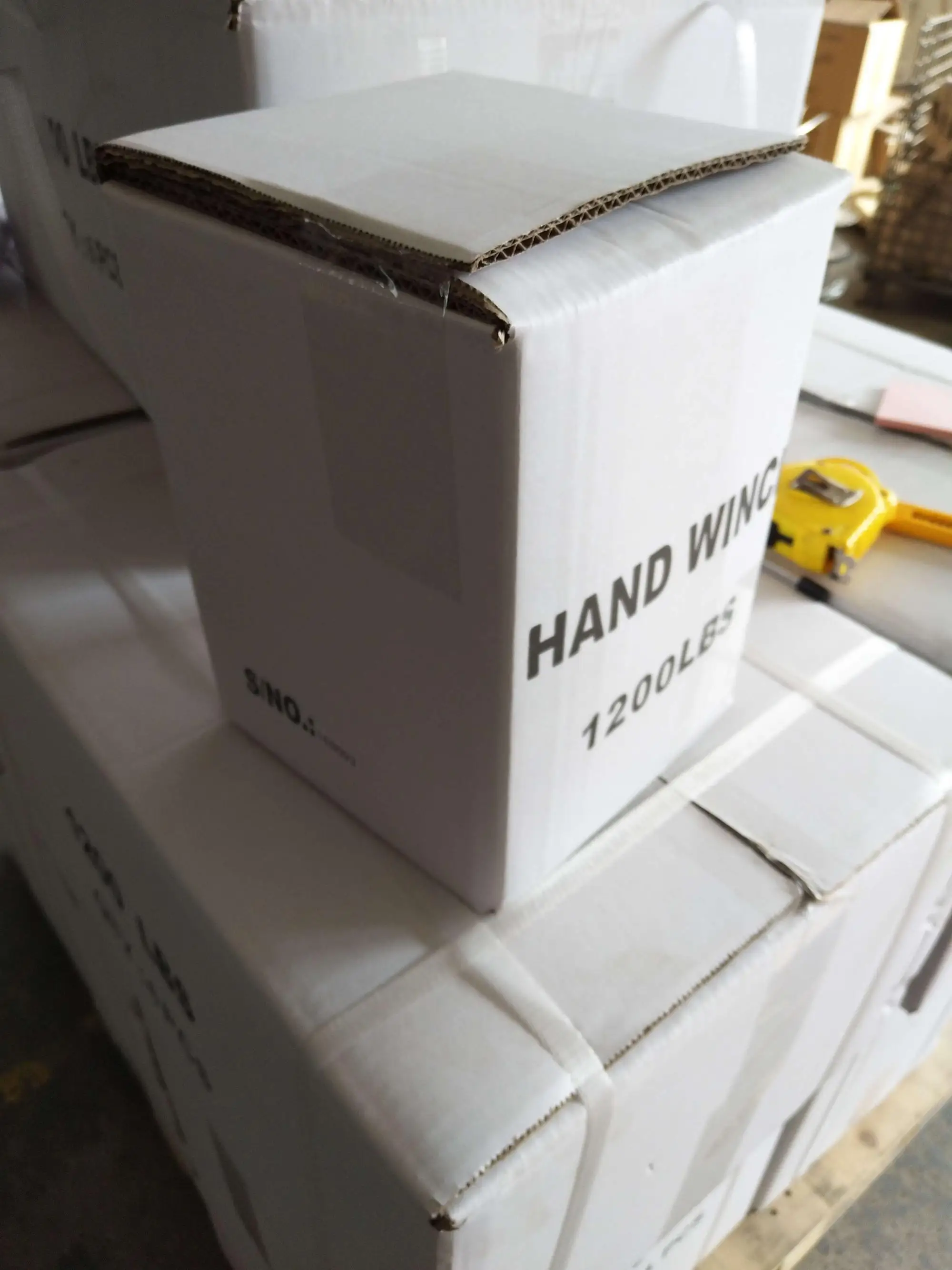 New stainless steel hand winch for lift pulling