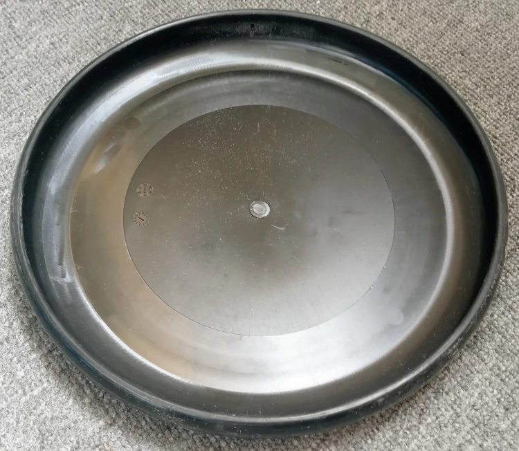 Спортивная тарелка или диск. Тарелка колесо.