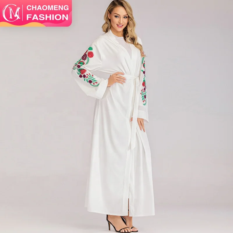 

1713# New madal in Dubai 2019 long White cardigan Modest design kaftan dress open front abaya with embroidery on sale