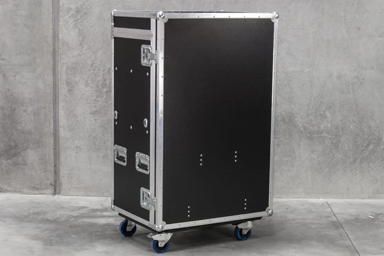 Work station case 08.jpg