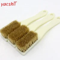 

Yaeshii indoor or outdoor hair tools climbing brush walnut cleaning brush