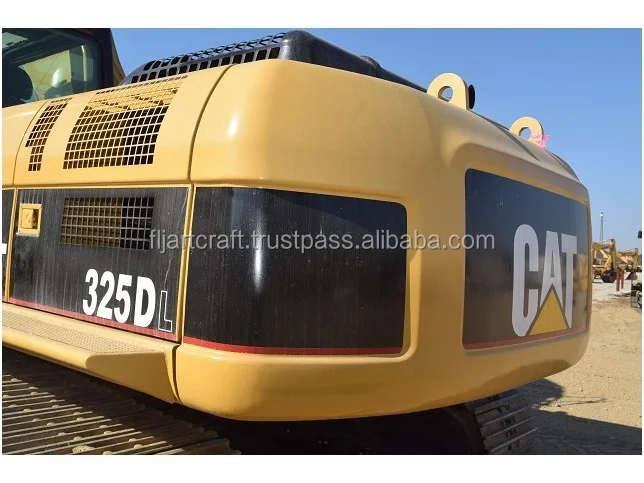 cat 325dl  (1).jpg