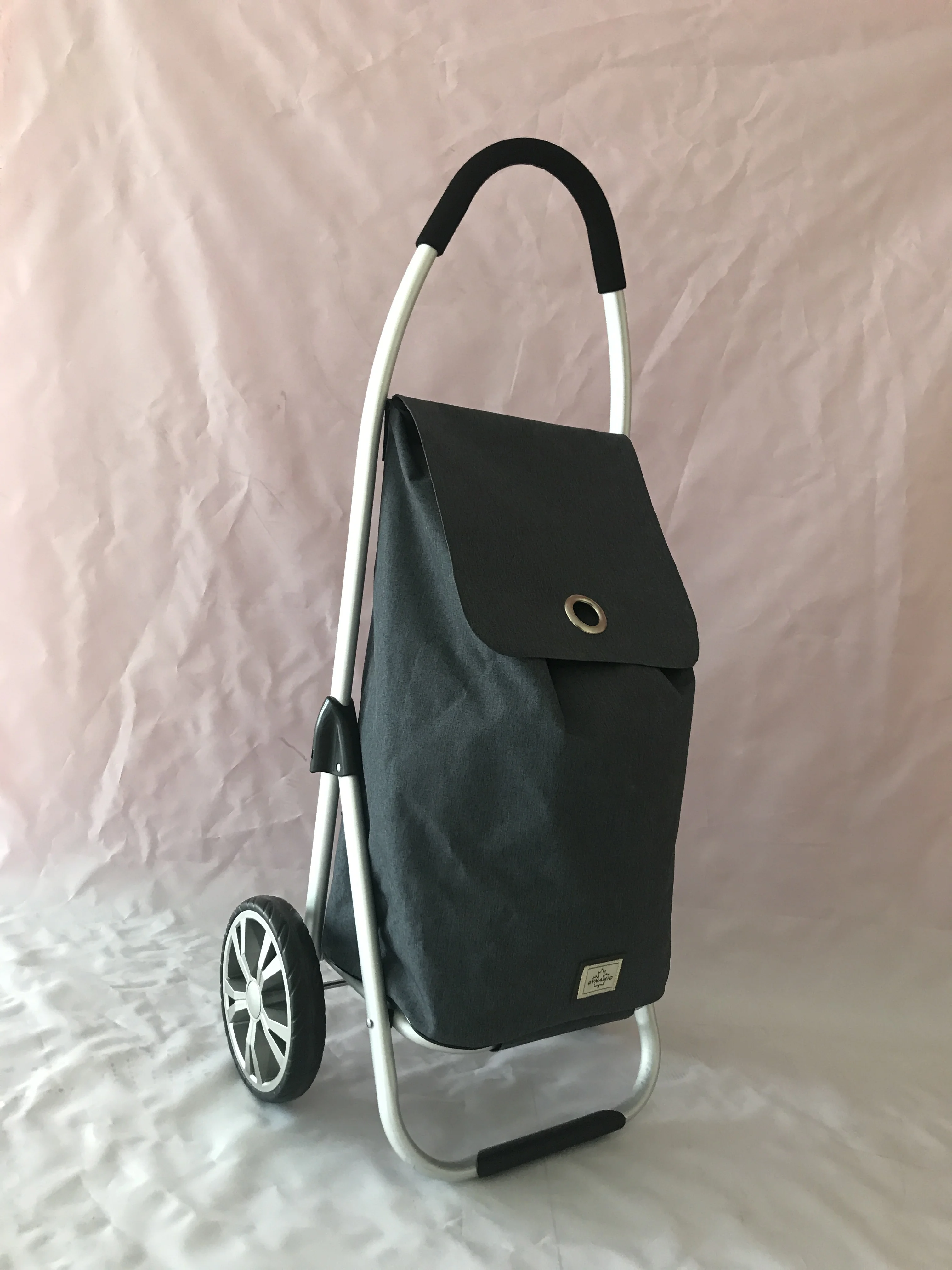 shopping trolley 75.JPG