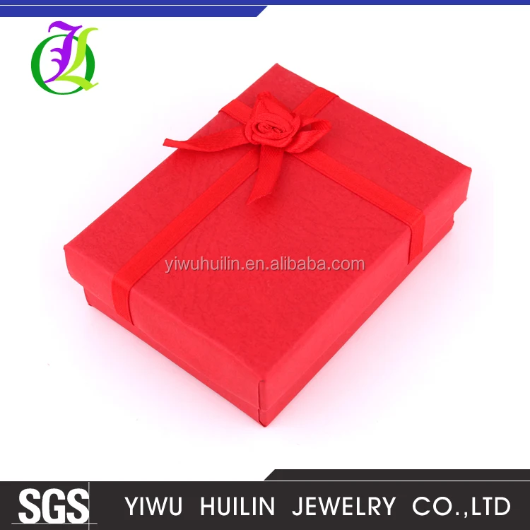 

Red Rectangular Pendant Necklace Packing Boxes Bowknot Cardboard Box For Jewelry Gift Box