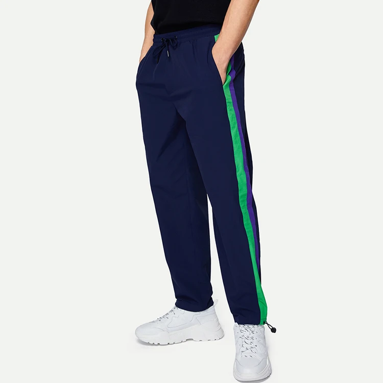 

New Design Nylon Lightweight Men Sweat Pants with Side Stripe