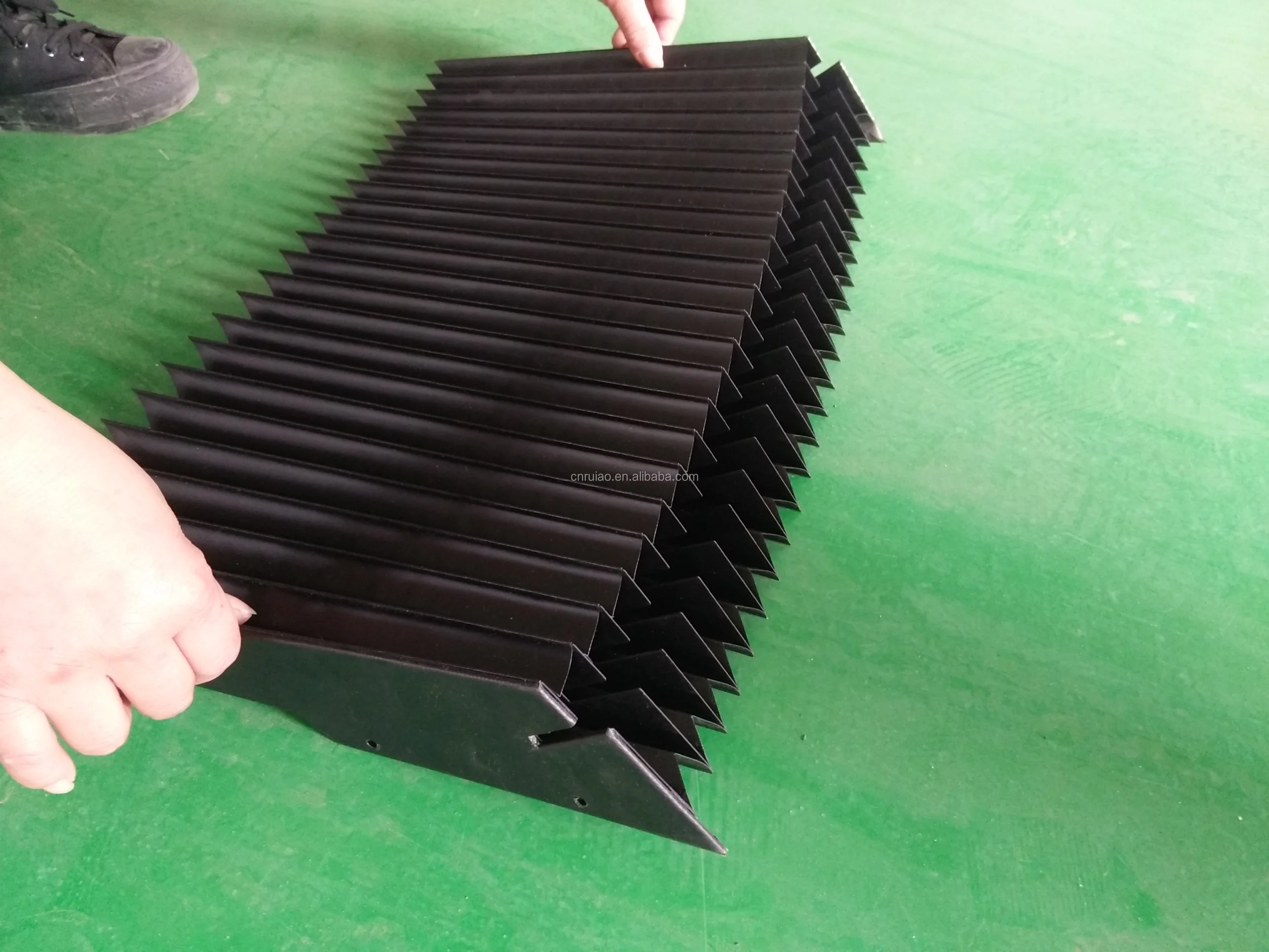 Ruiao Cnc Rubber Flexible Accordion Nylon Bellows Linear Rail Covers