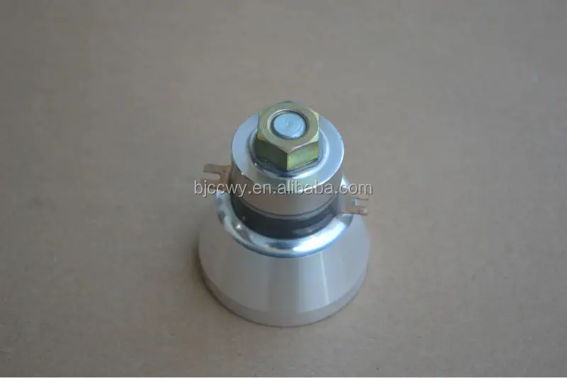 CCH-4938D-40LA P8 40K 60W.jpg