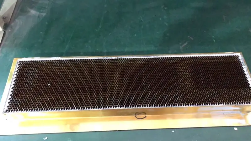 honeycomb vent