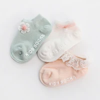 

2019 Wholesale Double-Cylinder 3D Cotton Baby Anti Slip Gift Set Socks Cute Newborn Baby Grip Socks With Bow