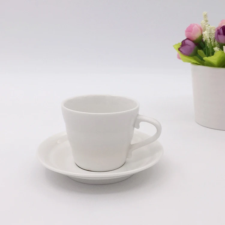 200cc Morden conception sublimation vaisselle fantaisie cadeau en c&eacute;ramique tasse &agrave; caf&eacute; et soucoupe