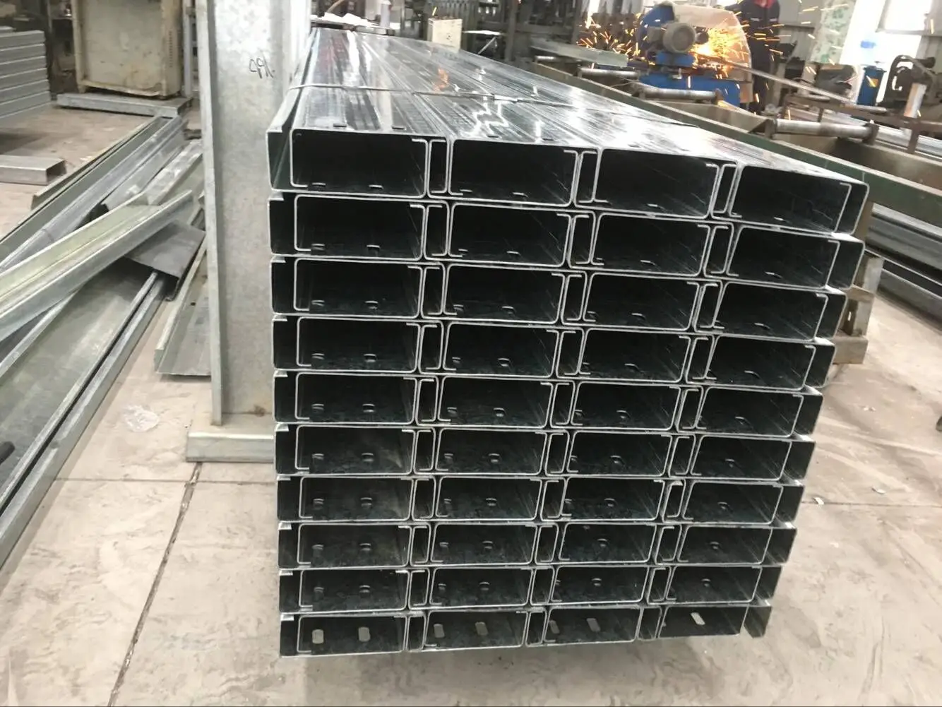 Galvanized C Channel 2x4 100h X 20b X 15a 1.5mm Thick X 3000mm Long "c