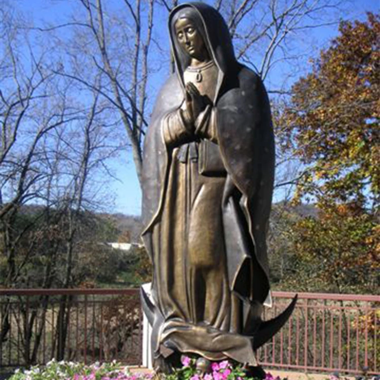基督教青铜怀孕圣母玛丽雕像