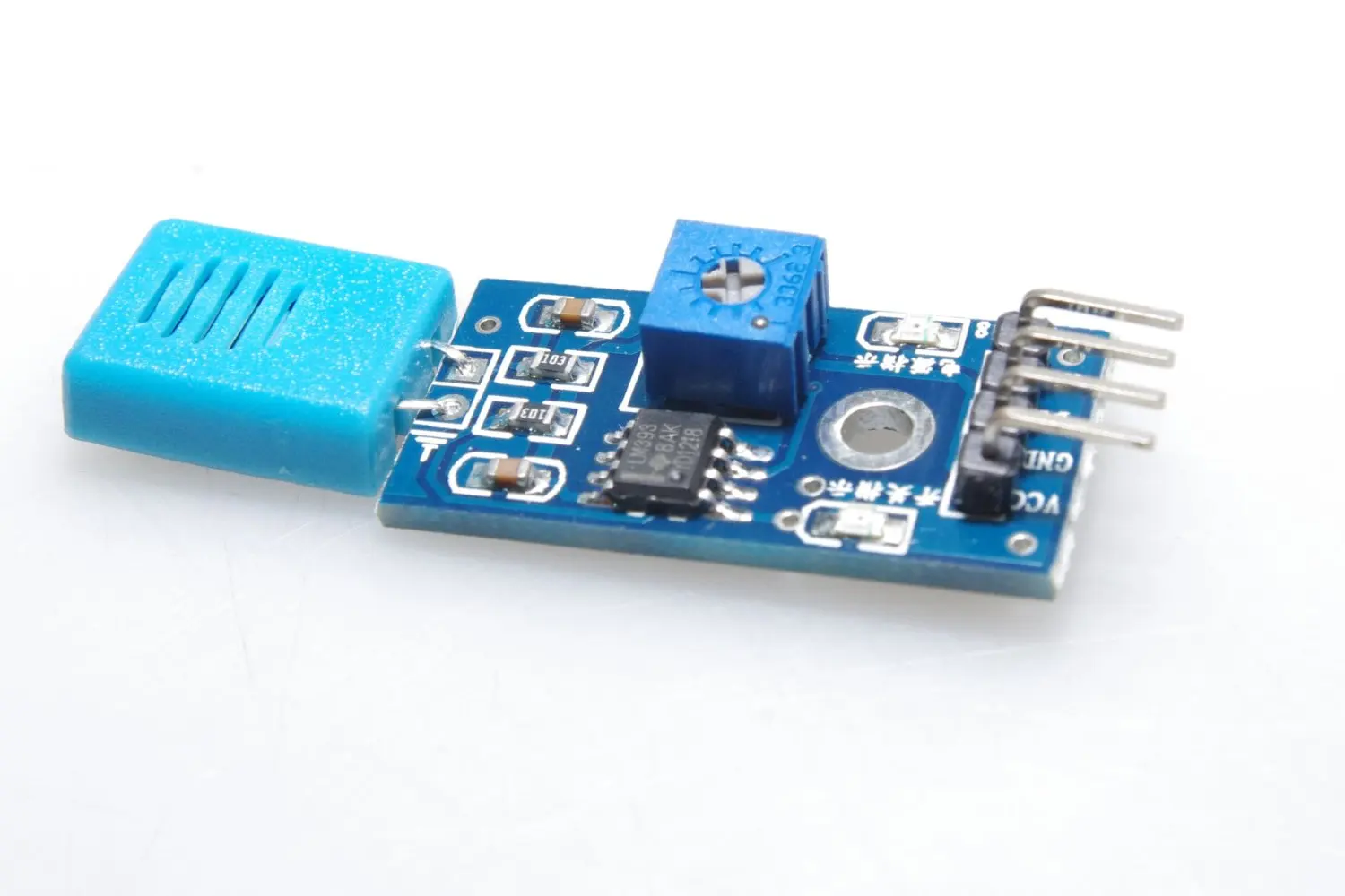 HiLetgo 2pcs HR202 Humidity Sensor Switch Relay Module Control Board DC 5V 1-Channal