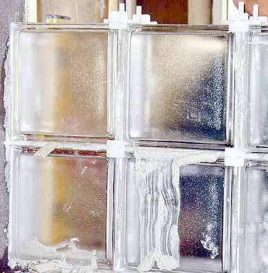 
Plastic spacer for glass block 