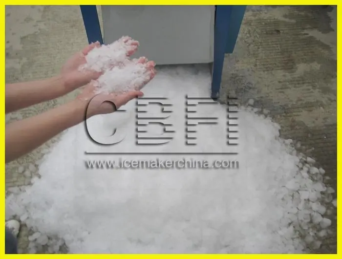 Guangzhou Ice crusher machine to cut block ice into small pieces ice