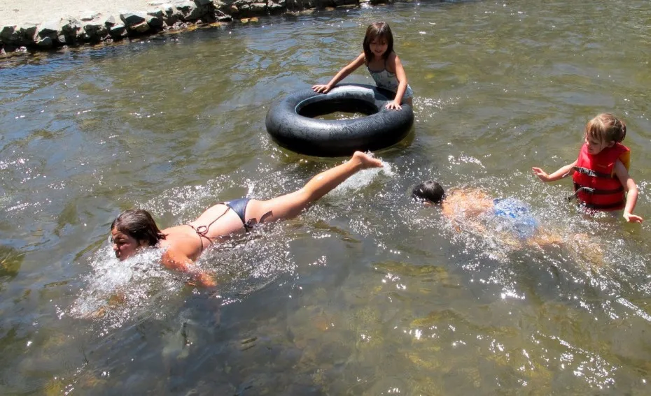 Gumowa dętka 100 cm pływająca na rzece dętka dla dorosłych