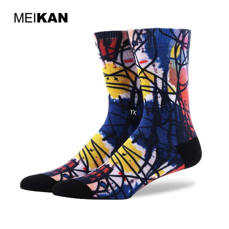 

MEIKAN New Products Low Moq Athletic Fashion Seamless Coolmax Custom Sublimated Printing Sublimation Socks