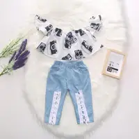 

Toddler Girl Vintage Camera Off Shoulder Crop Top + Blue White Lace Up Jeans 2 Pcs Stylish Girl Outfit Summer Set for 1-5T