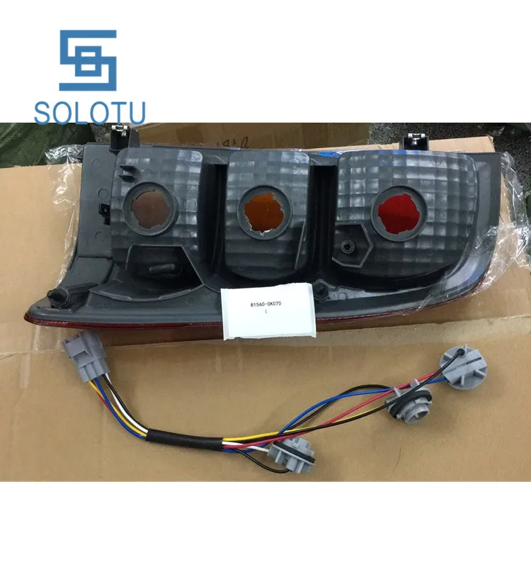 81560-0K070.jpg
