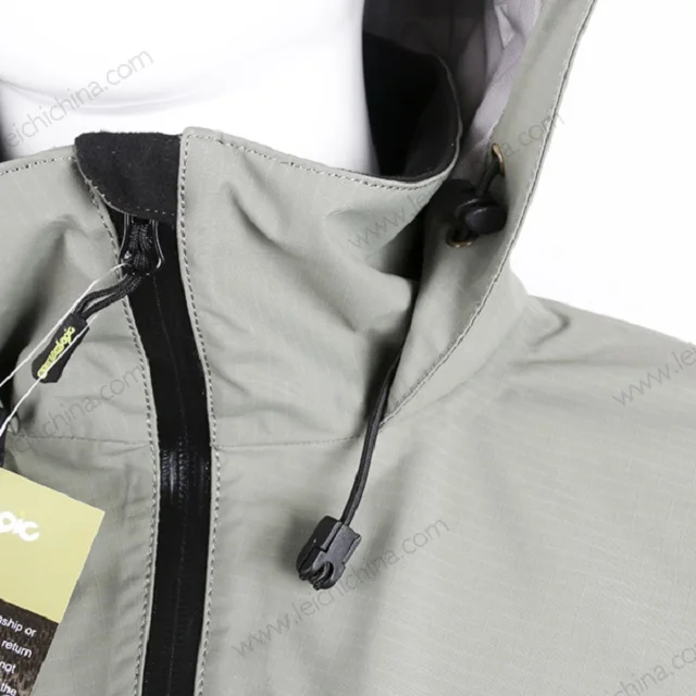 breathable fishing waders.JPG