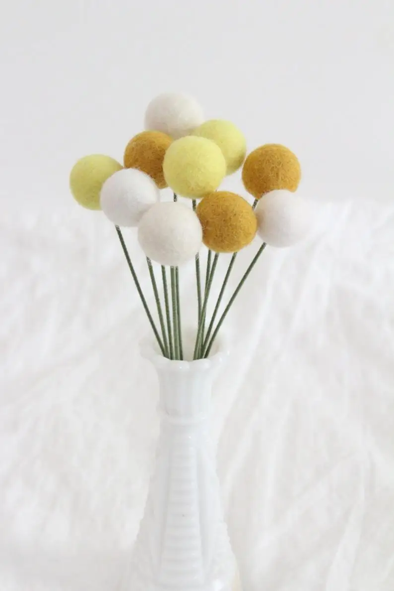  Felt Pom Poms