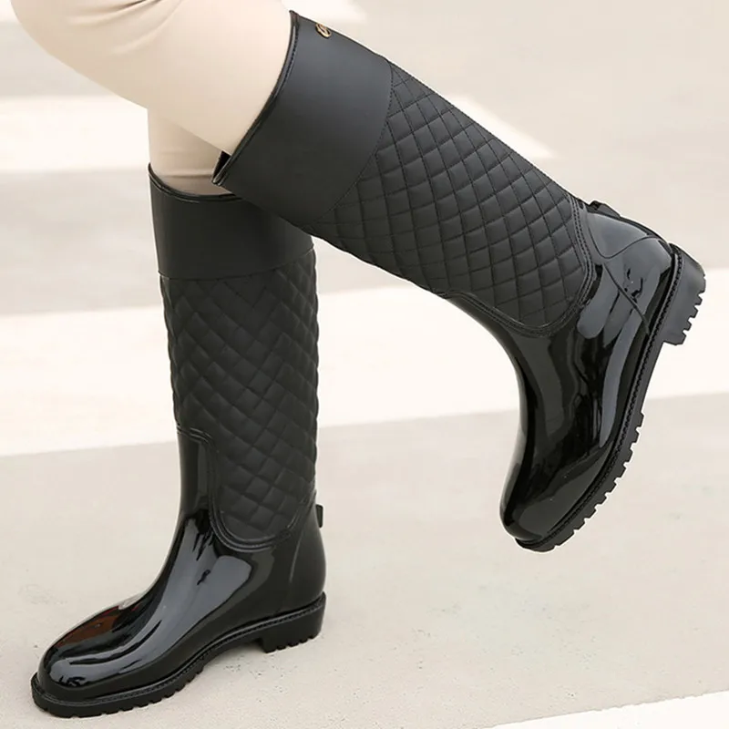 

Wholesale New Design Style Customized Black Waterproof Non Slip Galoshes PVC Wellington Rain Shoes Long Horse Riding Boots