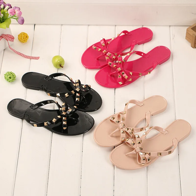 

Fashion women sandals flat jelly shoes bow V flip flops stud beach shoes summer rivets slippers Thong sandals nude