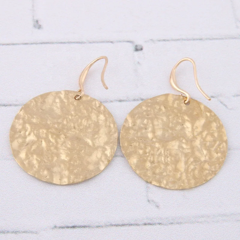 

New women's fashion metal round pendant popular earrings gold knocking exaggerated jewelry NeeFu WoFu 2019, Silver