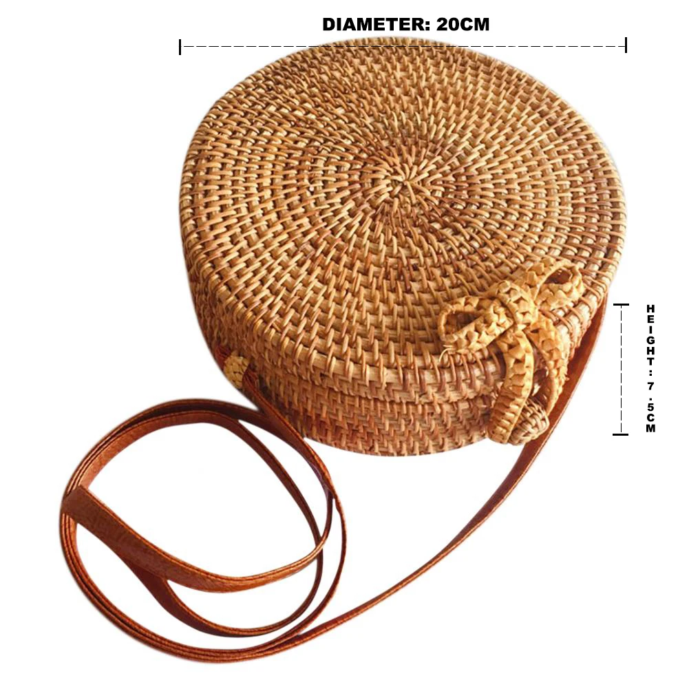 round rattan shoulder bag