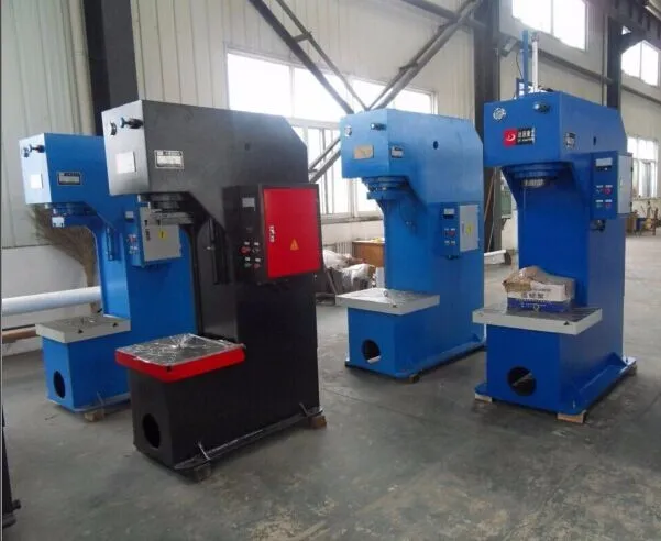  single - column hydraulic straightening and mounting press
