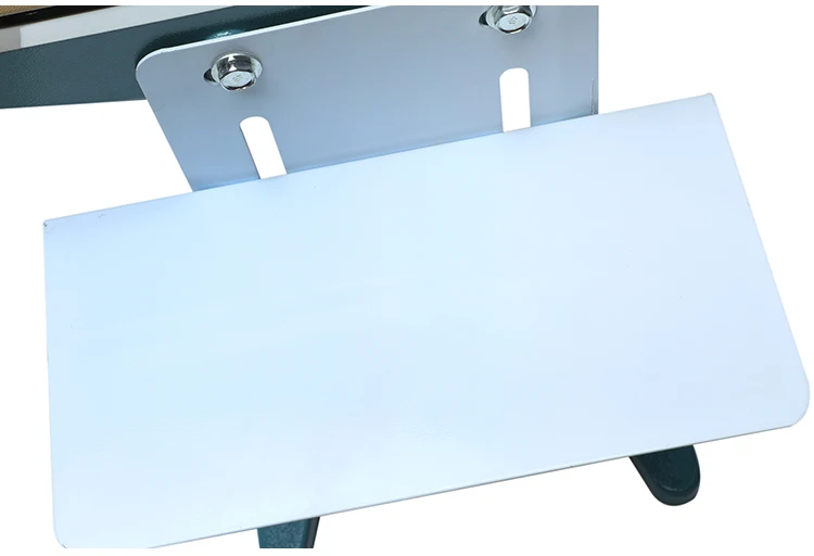 pedal sealer machine