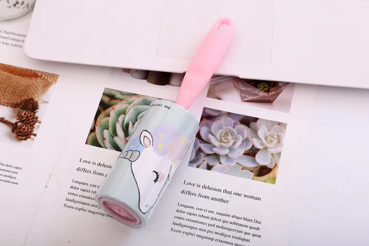 Mini Bâton Cheveux Brosse Vêtements Collants Brosse Voyage Brosse rouleau à prix mini