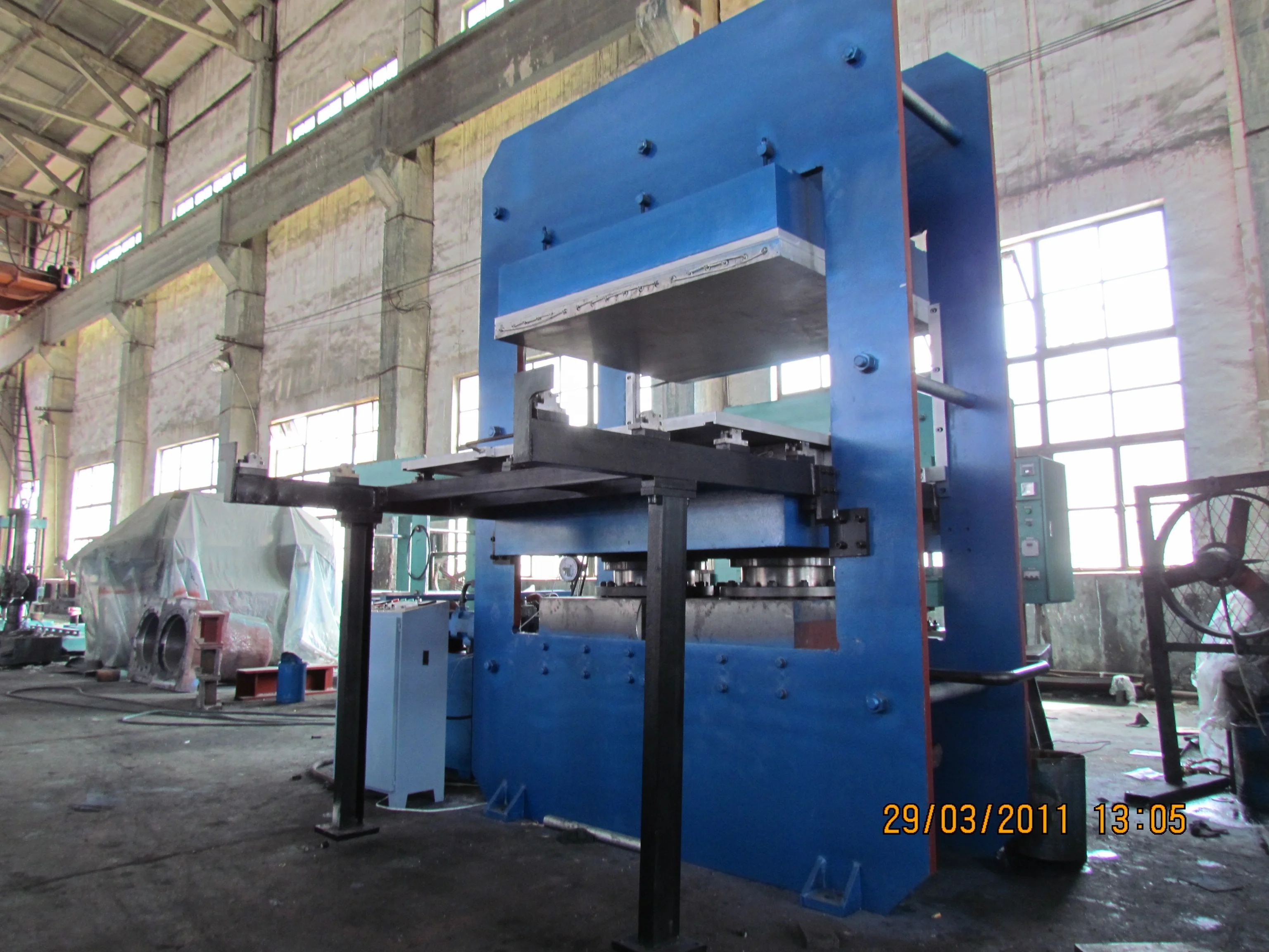 1200x1200 1000T Forklift Tyre Tube Making Machine Solid Tire Vulcanizing Press CE ISO