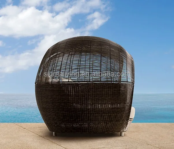 Hot sale comfortable poolside furniture rattan outdoor luxury bird nest beds