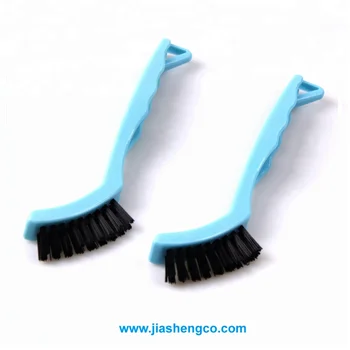 small bristle cleaning brush