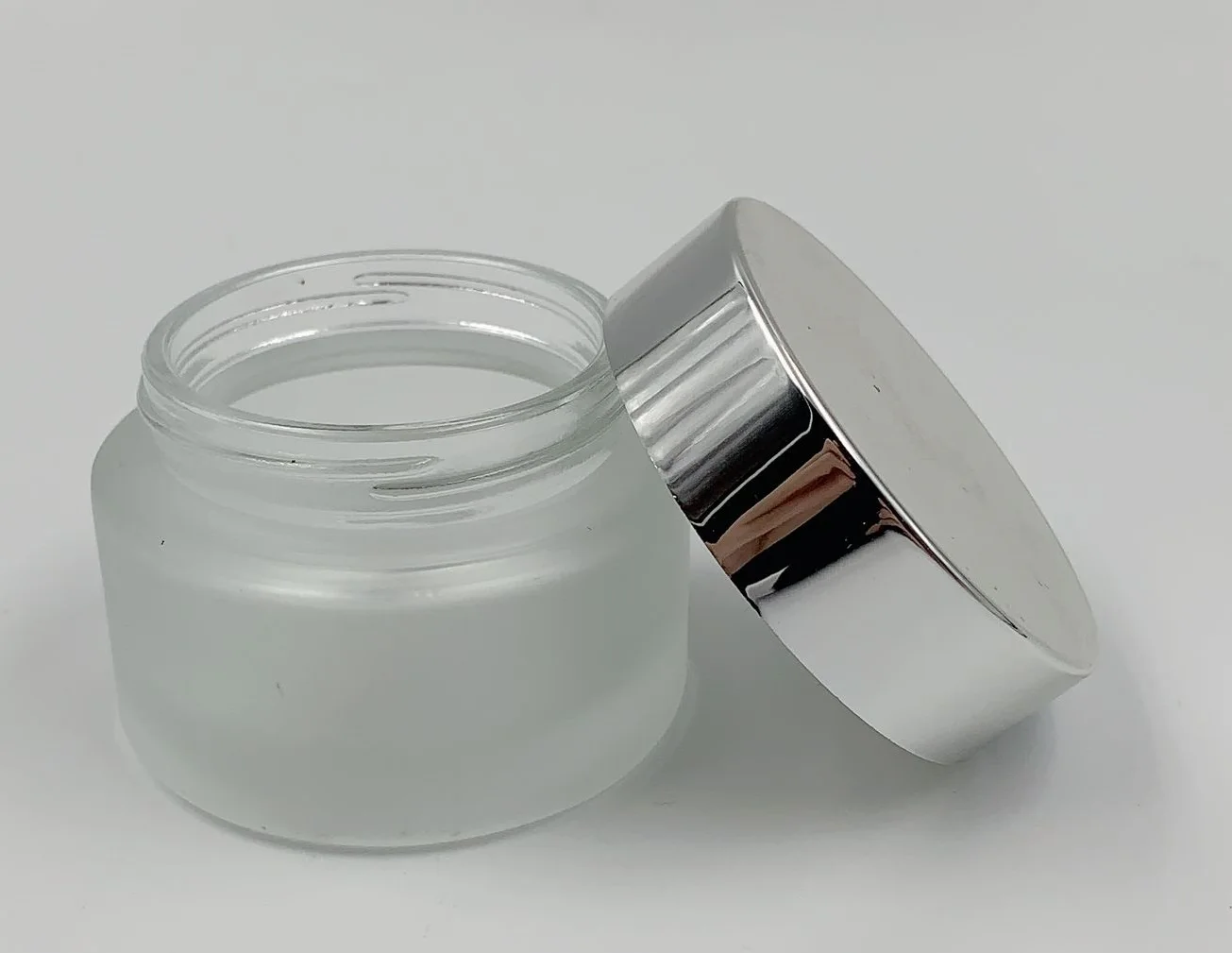 Frosted Cosmetic Jar Glass Jar For Cosmetic 50ml With Silver Aluminum