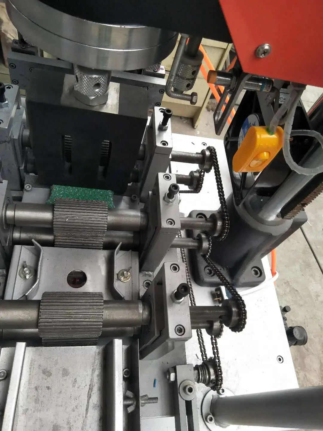 Automatic Scourer Knitting Machine/dish Washing Metal Sponge Scrubber