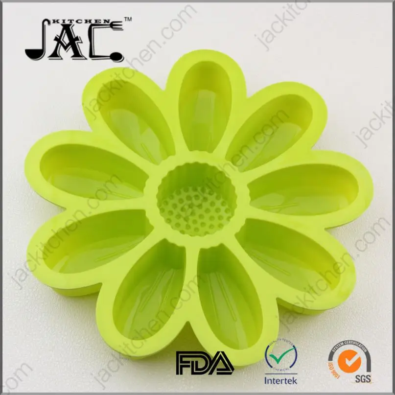 2017 Newest Gadgets Lovely Hedgehog Silicone Cake Mould