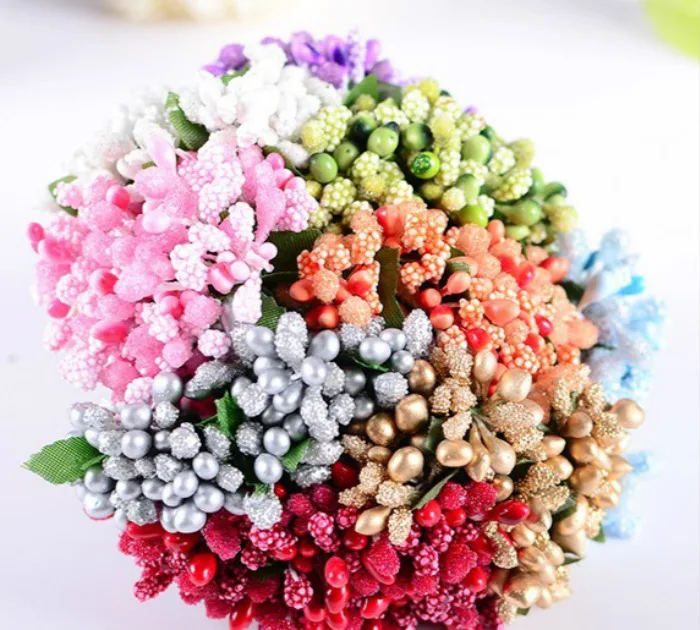 

Pretty  Mini mixed Berry bouquet w/leaf pick christmas DIY craft Accessories
