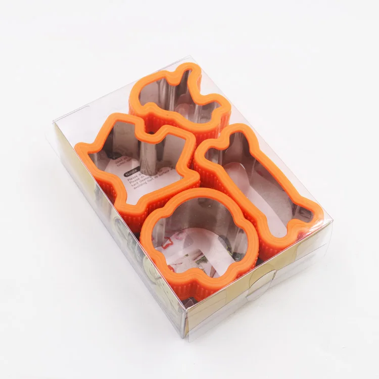 
Dog Bone Cookie Cutter Set - Including Dog Bone, Paw Print, Puppy and Dog House cookie cutters shapes 