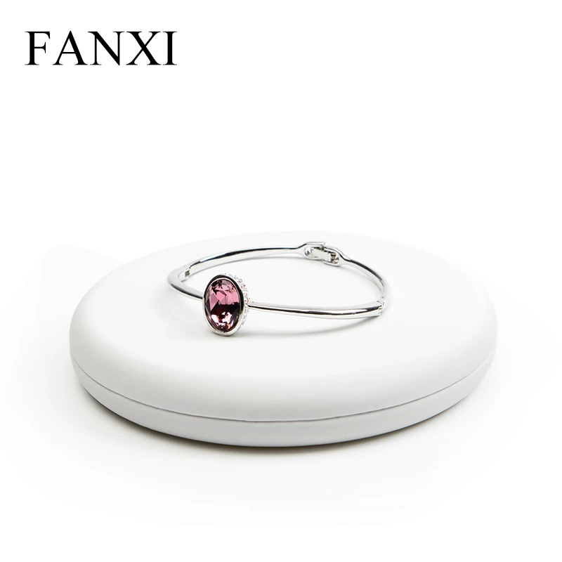 

FANXI New Jewelry Display Series Luxury Round Flat Brushed PU Leather Fabric Jewelry Display Tray, White;or custom